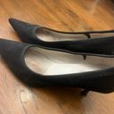 Tahari Black Pointed Toe Heels Photo 2