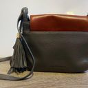 Isaac Mizrahi NWOT  pebbled leather charcoal/brandy crossbody bag Photo 4