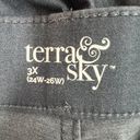 Terra & Sky  Pull On Crop Gray Women's High Rise Pants Size 3X Photo 1