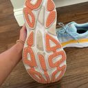 Hoka Women’s Bondi 8 Photo 3