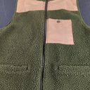 United by Blue  Military Green Sherpa Fleece Vest - Women's Size Medium Photo 5