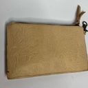 Krass&co American Leather  The Essential Power wristlet charging pouch tan Photo 1