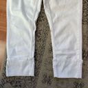 Venus Size 6 White Cropped Jeans Photo 1