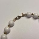 Monet Vintage Signed  White Bead / Gold Tone Beaded Bracelet Photo 4