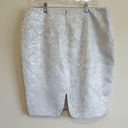 Forever 21  Cream Metallic Pencil Skirt Sz 10 Photo 3