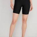 Old Navy Active Large Old Navy Black Shorts Photo 2