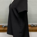 Romeo + Juliet Couture Romeo & Juliet black v-neck short sleeve blouse Size Small Photo 5