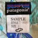 Patagonia  Women's Sample Floral Blue Capri Pants Size 6 Photo 5