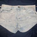 Amuse Society Amuse denim cut off shorts acid washed size 30 Photo 4