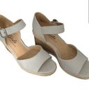 Life Stride Gray  velocity 2.0 Espadrille  raffia trimmed wedge Heel women's  sz 7 Photo 2