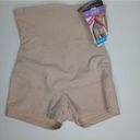 Maidenform  beige shapewear size medium Photo 0