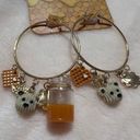 Hot Topic NWT  Honey Bear Waffle Flower gold Hoop Earrings Photo 4