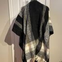 Nine West NWT Shawl Cape Cover poncho soft cozy warm winter tricolor neutral shrug Photo 2