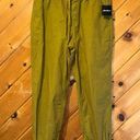 Eddie Bauer  Discovery peak joggers adventure pants NWT Photo 0