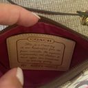 Coach  wristlet Photo 2