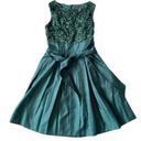 Jessica Howard Green Sleeveless Cocktail Dress Size 6 Petite Photo 0