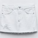 ZARA  RIPPED TRF DENIM Jean MINI SKIRT White Size S NEW Photo 9