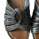 st. john's bay  women's 7.5 black leather slip on sandals 2 1/4" heel Photo 9