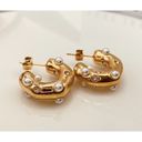 18K Gold Titanium Inlaid Pearls Open Hoop Earrings Photo 3