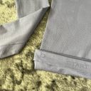 Lululemon  Swiftly Tech Long-Sleeve Shirt 2.0 *Race Length Photo 6