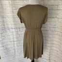 Soprano women M short sleeve beaded v-neck dress w/elastic waist khaki Photo 8