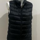 Uniqlo  Black ultra light vest Photo 6