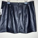 Bar III NWT Bar lll Faux Leather Skirt w Pockets 18W Black Moto Button Zip Mini A-Line Photo 2