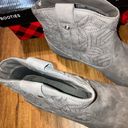 Arizona Jeans New gray women’s size 8 ankle cowboy boots Photo 3