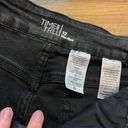 Time & Tru  Black Mid-Rise Shorts Photo 1