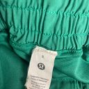 Lululemon Hotty Hot Short High-Rise 2.5” Photo 3