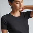 Everlane NWT  The Supima® Micro-Rib Crew Photo 2