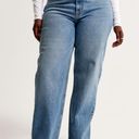 Abercrombie & Fitch Curve Love Jeans Photo 0