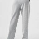 Alo Yoga Accolade Straight Leg Sweatpant Athletic Heather Grey S Photo 7