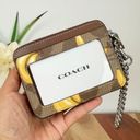 Coach  Zip Card Case In Signature Canvas With Banana Print cr833 Photo 2