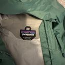 Patagonia Windbreaker Photo 1