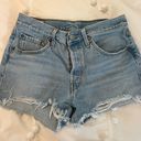 Levi’s 501 Shorts Photo 0