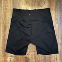 Old Navy Active Black Biker Shorts Photo 2