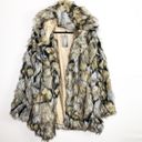 Fillinuo faux fur hooded coat Size undefined Photo 13