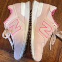 New Balance  574 Light Pink Suede Canvas Shoe Sneaker Size 8 Photo 2