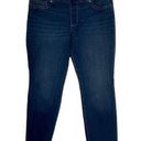 Lee  Large Pull-On Sculpting Jeans Slim Fit Slim Leg Stretch Mid-Rise Rear Pocket Photo 0