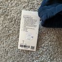 Lululemon Noir Short 5.5” Photo 2