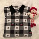 Dress Barn  winter snowman plaid checkered button down long sleeve top size Large Photo 3