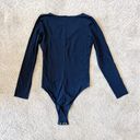 Everlane  Black The Long Sleeve V Neck Thong Bodysuit Size Small Photo 4