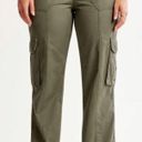 Abercrombie & Fitch Cargo Pants Photo 0