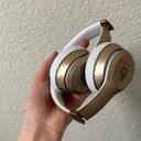 Beats Solo 3 Wireless Rose Gold Photo 1