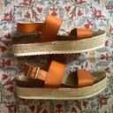 Tan Platform Sandals Size 8.5 Photo 0