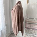 Barefoot Dreams  Cozychic Lite Wide Rib Travel Wrap In Tan Women’s One Size Photo 4