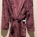 Nine West NWT  Plush Robe Hawthorne Rose Color Size M Photo 0