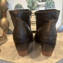 Very G Snakeskin Faux Leather Ankle Boots Stacked Heels  Size 8. Photo 6