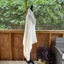 Catherine Robinson Cashmere White 100% Cashmere Poncho One Size Size undefined Photo 1